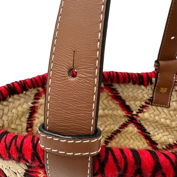 LOEWE Red Leather Shoulder Bag - Picture 10 of 13